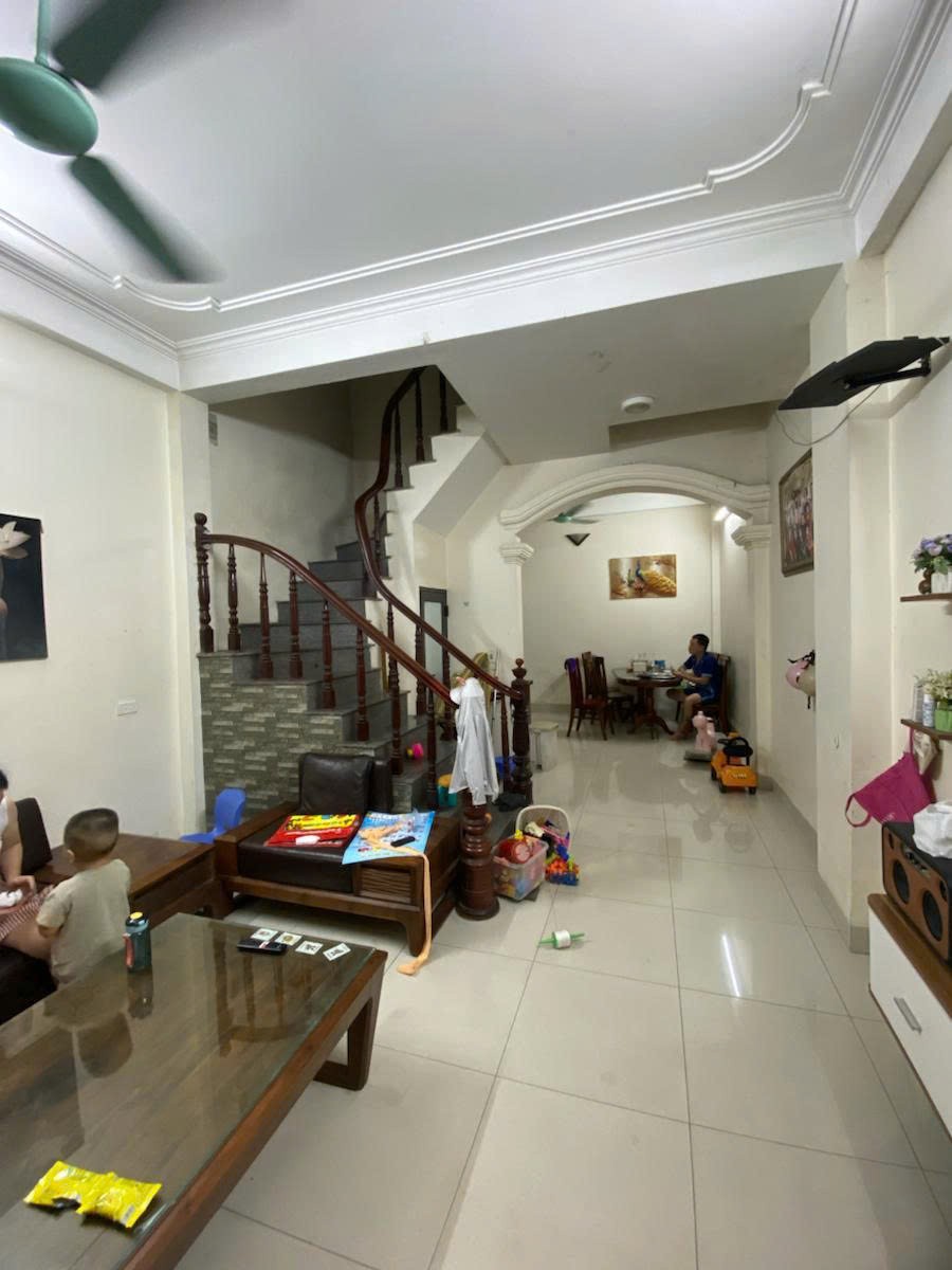Bán Nhà Kim Giang 39m2. 4 tầng. mặt tiền 4.2m. giá 11.5 tỷ Hoàng Mai Hà Nội 2