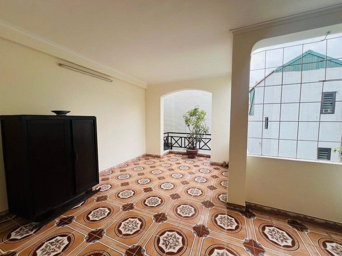 Bán Nhà Ngọc Khánh 40m2. 5 tầng. mặt tiền 5.1m. giá 9.8 tỷ Ba Đình Hà Nội 5