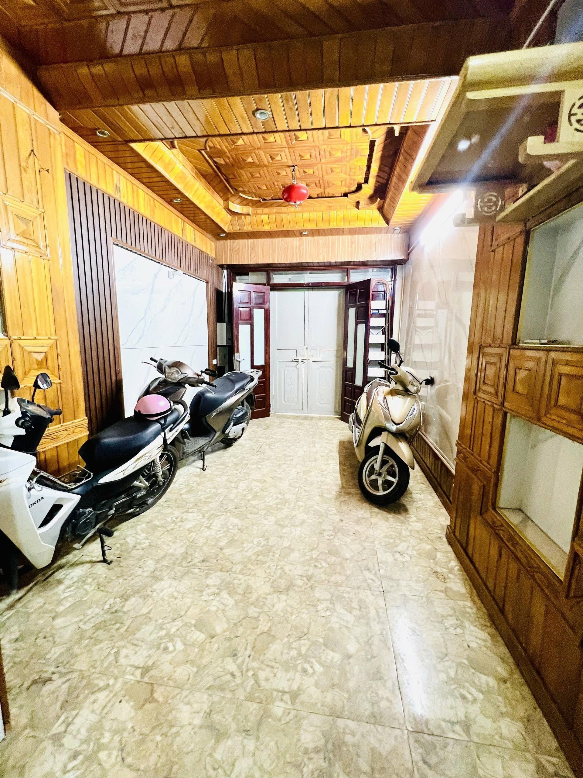 Bán Nhà Tân Mai 44m2.  5 tầng. mặt tiền 3.5m. giá 12.8 tỷ Hoàng Mai Hà Nội 2