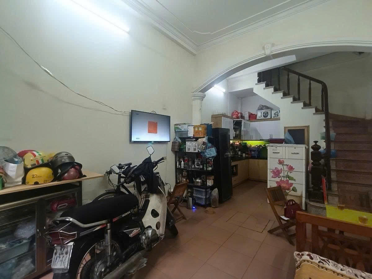 Bán Nhà Trương Định 33m2.  5 tầng. mặt tiền 4m. giá 8.48 Tỷ Hoàng Mai Hà Nội 5