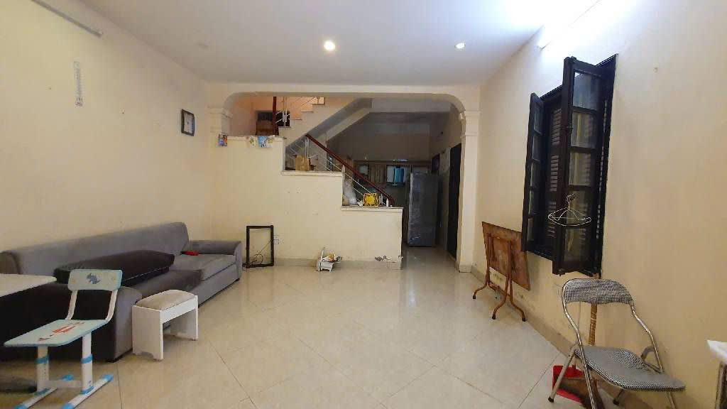 Cần bán Nhà mặt tiền đường Vĩnh Tuy, Phường Vĩnh Tuy, Diện tích 48m², Giá 10.8 Tỷ 2