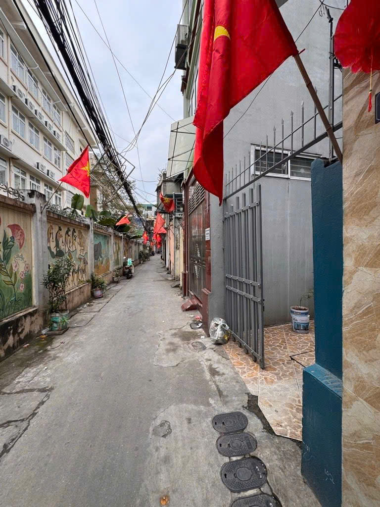 Cần bán Nhà mặt tiền đường Ngõ Quỳnh, Phường Quỳnh Lôi, Diện tích 34m², Giá 10.35 Tỷ 6