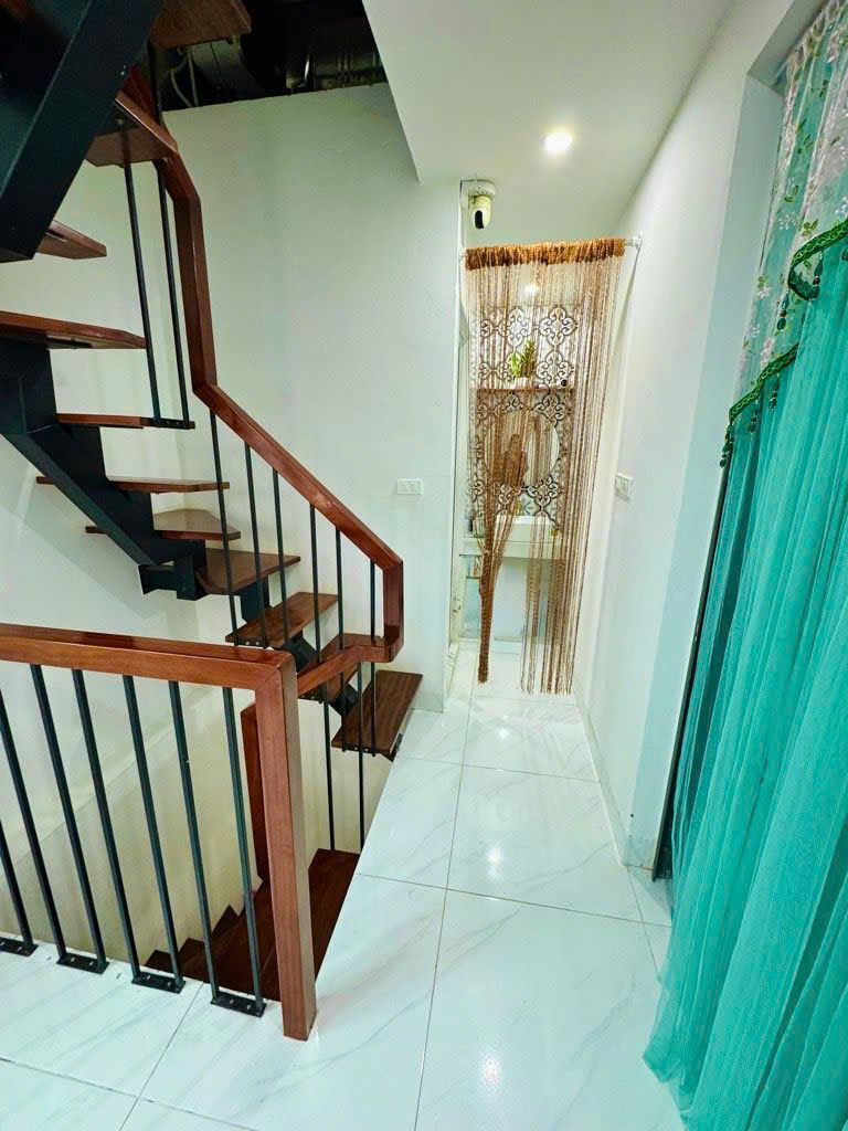 Cần bán Nhà mặt tiền đường Tân Khai, Phường Vĩnh Hưng, Diện tích 35m², Giá 2.35 Tỷ 5