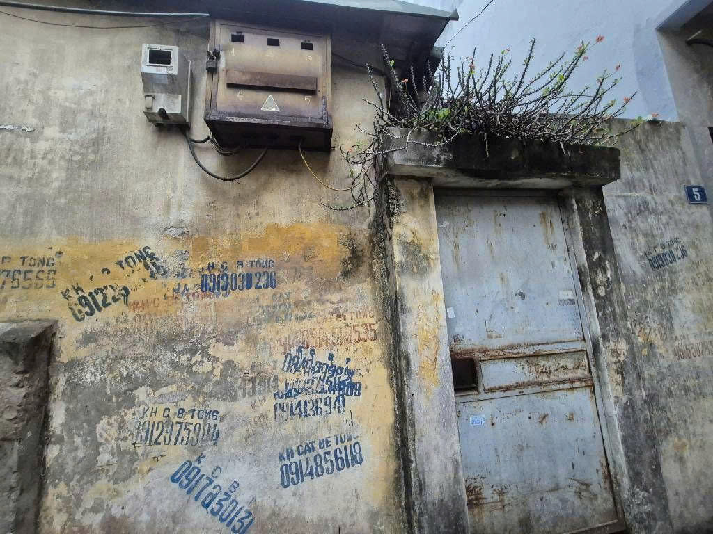 Cần bán Đất đường Chợ Khâm Thiên, Phường Quốc Tử Giám, Diện tích 73m², Giá 14.8 Tỷ