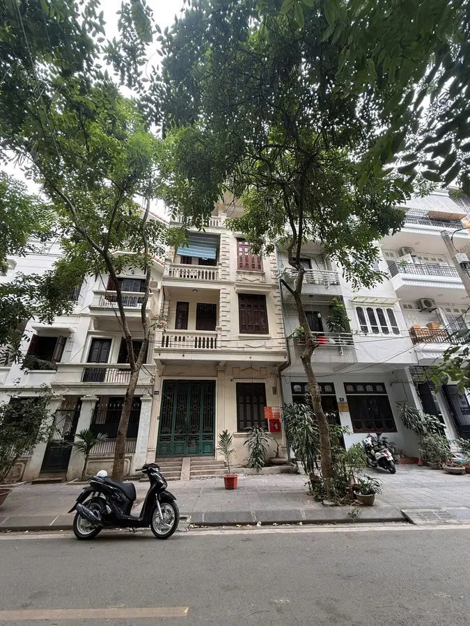 Bán Nhà Đầm Trấu 47m2. 5 tầng. mặt tiền 6m. giá 20 TỶ Hai Bà Trưng Hà Nội 3