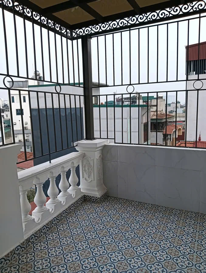 Bán Nhà Minh Khai 37/40m2. 6 tầng. mặt tiền 5.5m. giá 18.2 tỷ Hai Bà Trưng Hà Nội 4