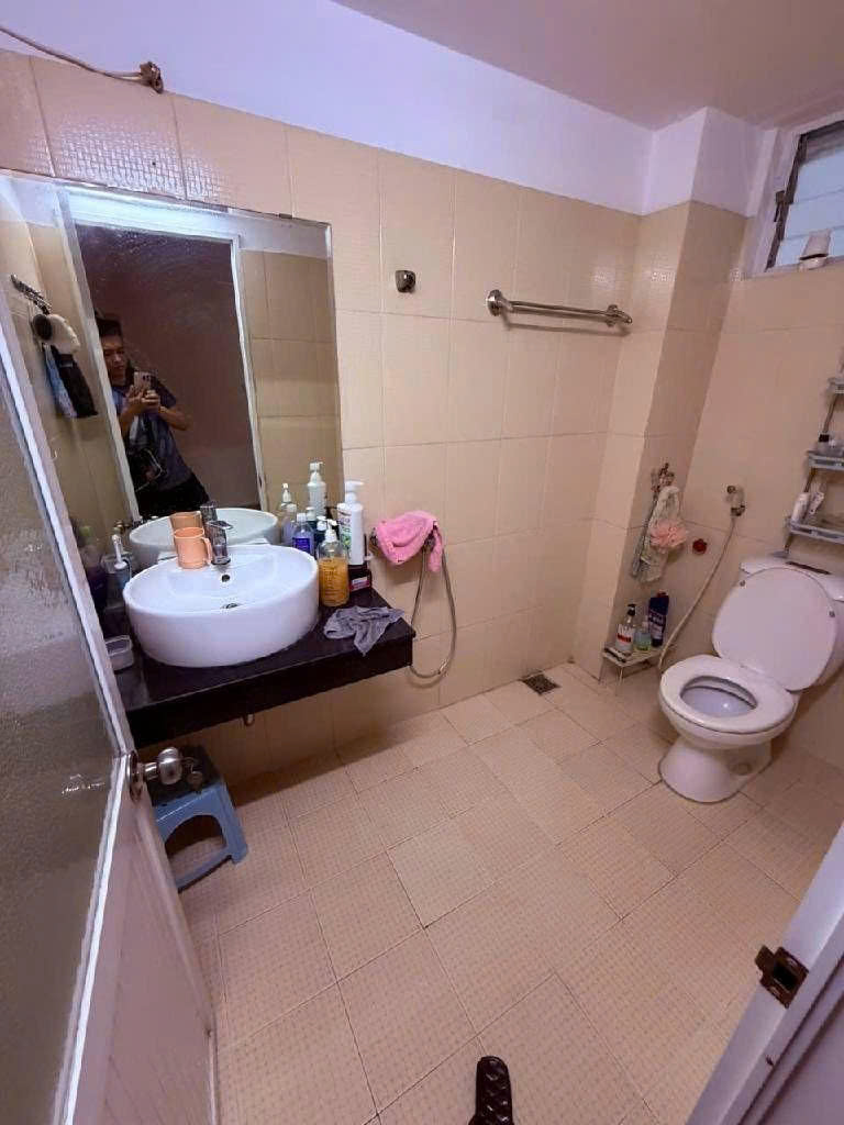 Cần bán Nhà mặt tiền đường Nguyễn Khoái, Phường Vĩnh Tuy, Diện tích 40m², Giá 8.5 Tỷ 2