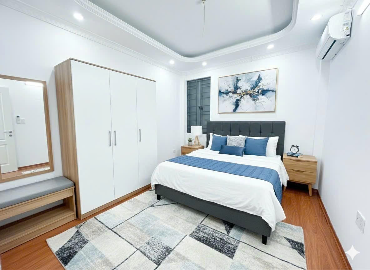 Bán Nhà Đê La Thành 36m2. 5 tầng. mặt tiền 3.4m. giá 10.9 Tỷ Đống Đa Hà Nội 2