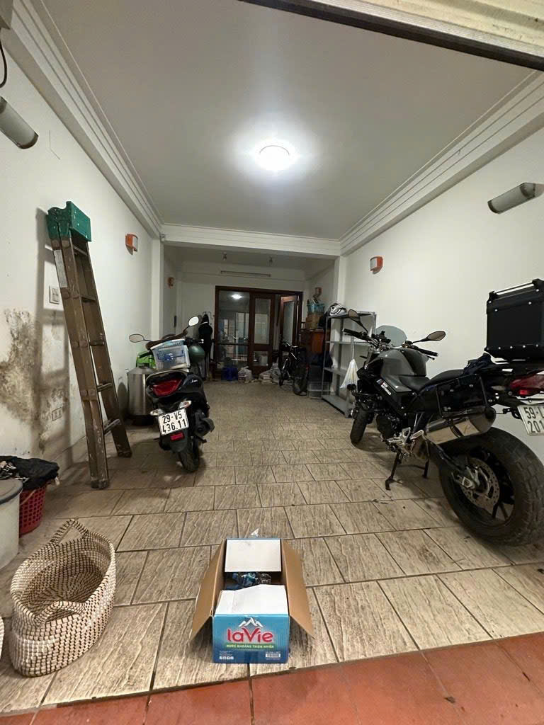 Cần bán Nhà mặt tiền đường Phương Mai, Phường Kim Liên, Diện tích 50m², Giá 21 Tỷ