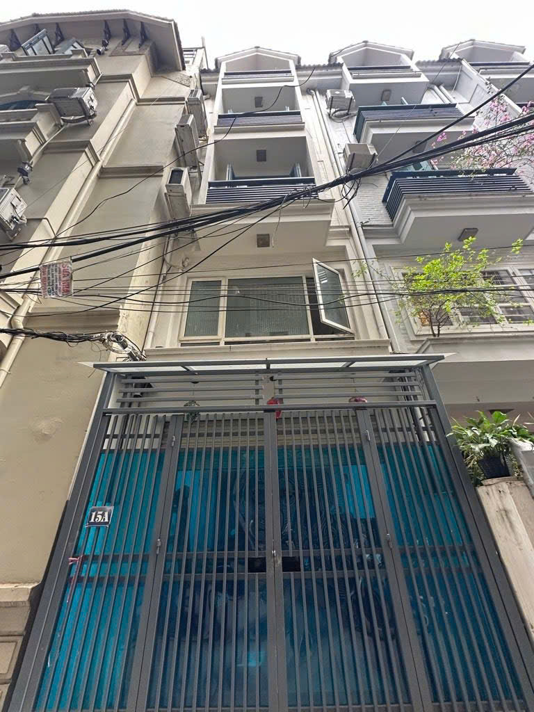 Cần bán Nhà mặt tiền đường Phương Mai, Phường Kim Liên, Diện tích 50m², Giá 21 Tỷ 3