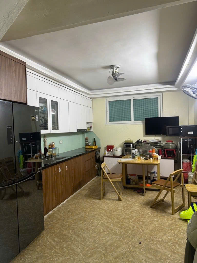 Cần bán Nhà mặt tiền đường Ngọc Hồi, Phường Hoàng Liệt, Diện tích 43m², Giá 15.5 Tỷ 2