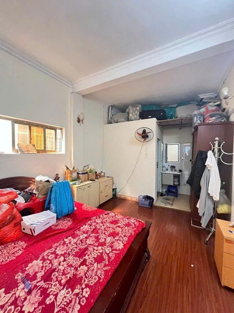 Cần bán Nhà mặt tiền đường Tam Trinh, Phường Mai Động, Diện tích 50m², Giá 15 Tỷ 5