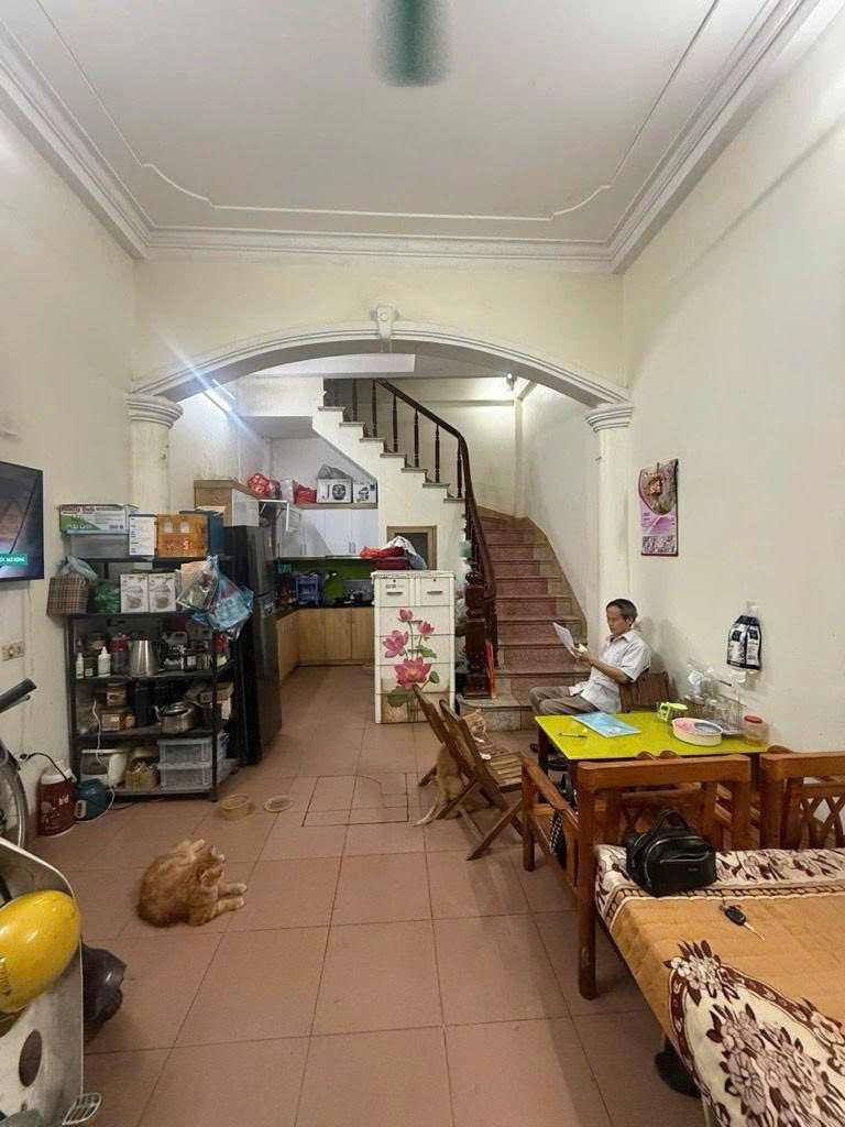 Cần bán Nhà mặt tiền đường Trương Định, Phường Trương Định, Diện tích 35m², Giá 8.5 Tỷ 5