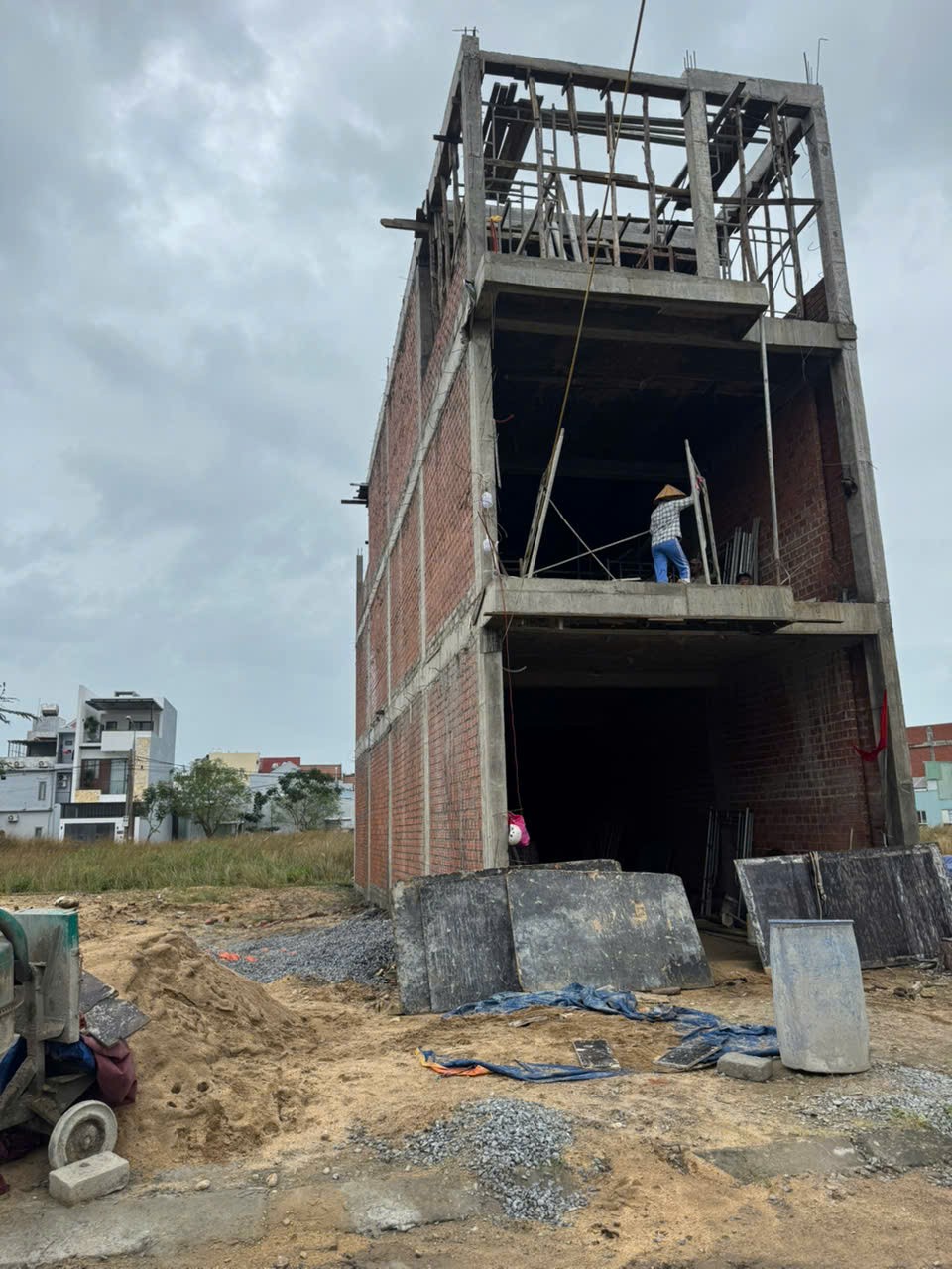 Cần bán Đất đường Bùi Bỉnh Uyên, Phường Hòa Hải, Diện tích 200m², Giá 9.2 Tỷ 4