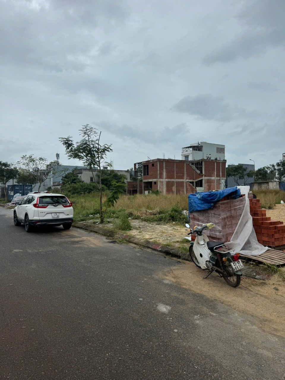 Cần bán Đất đường Bùi Bỉnh Uyên, Phường Hòa Hải, Diện tích 200m², Giá 9.2 Tỷ 5