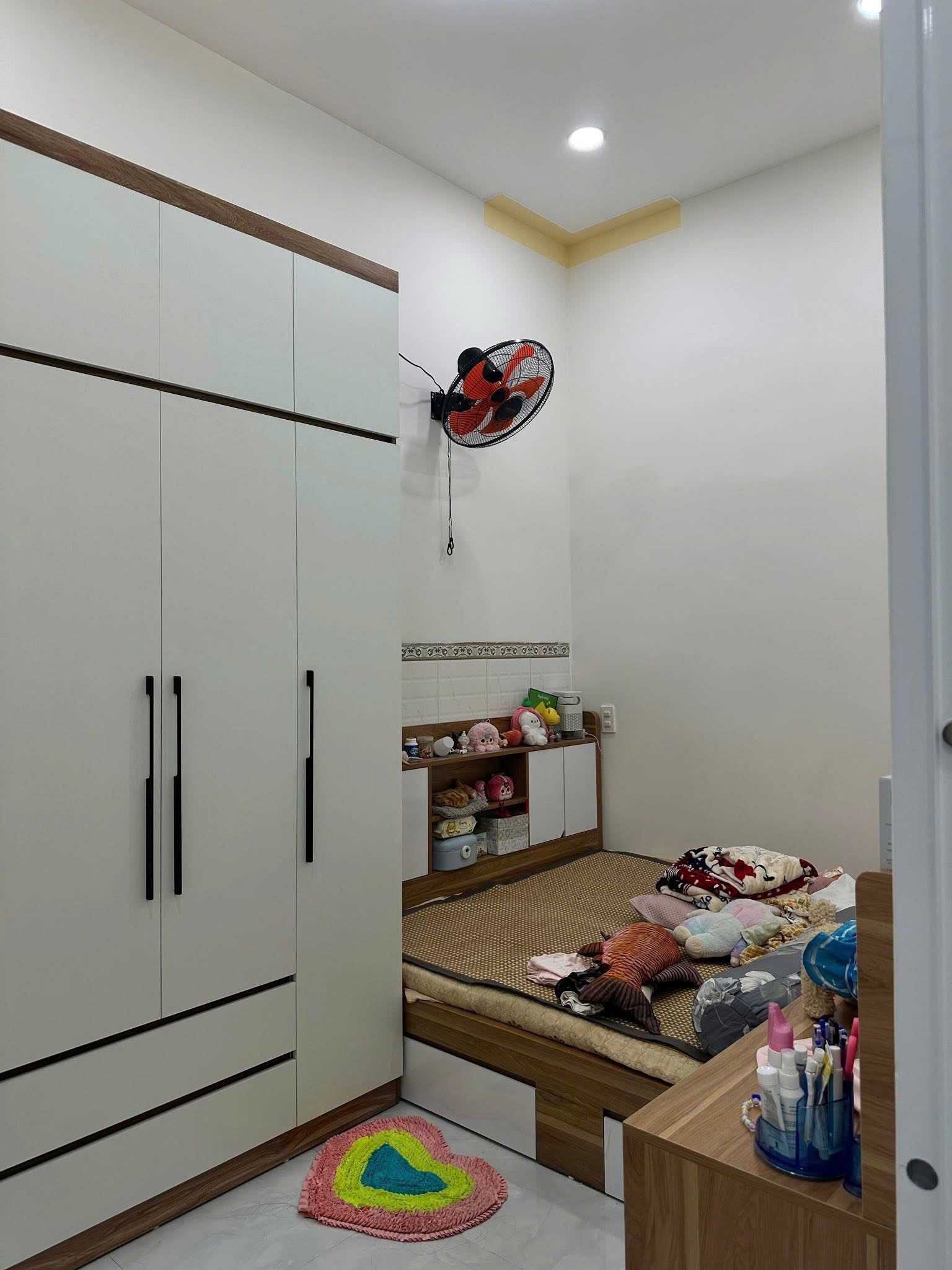 Bán nhà 2 tầng hẻm Lê Hồng Phong gần Coopmart Nha Trang, DT 52,4m², giá 4,4 tỷ 5