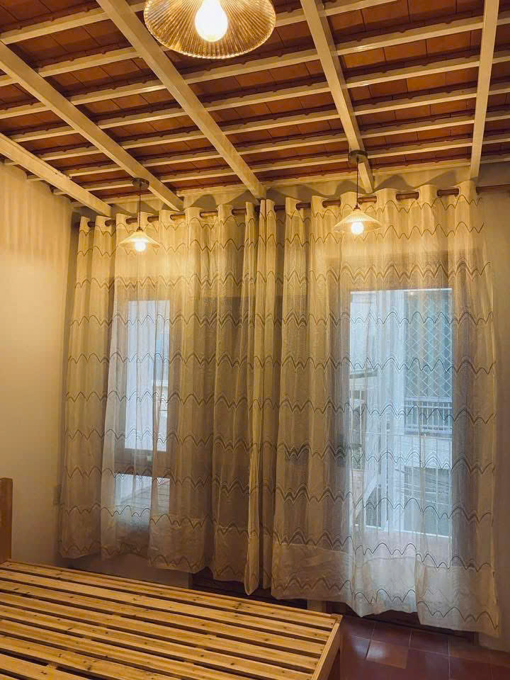 Nhà Mới 3 Tầng Sát Biển 100m – Ô Tô Tận Cửa – Full Nội Thất – 11 Tỷ 3