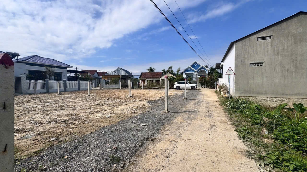 Bán đất Diên An thôn Phú Ân Nam giá rẻ gần chợ Bà Đề - 2 mặt đường trước sau 2