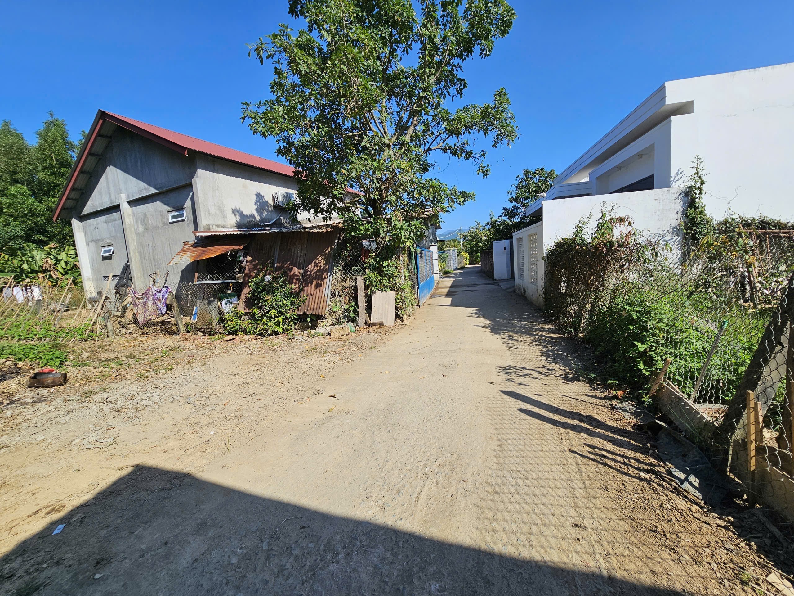 Bán đất Diên Hoà thôn Bình Khánh gần Hương Lộ 39 - view bầu nước mát mẻ quanh năm 2