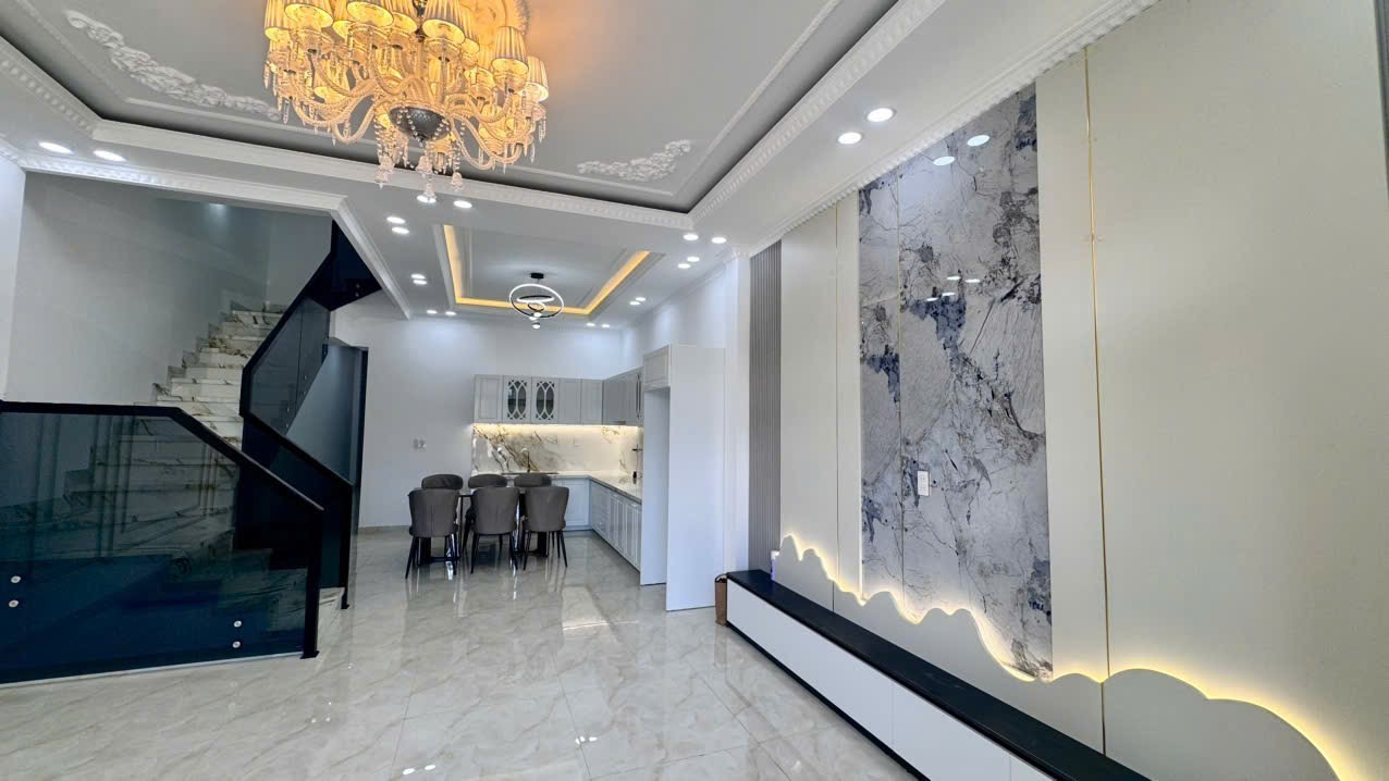 Bán nhà Diên Phú 1 trệt 1 lầu đúc mái ngói thật mặt đường nhựa Hương Lộ 45 5