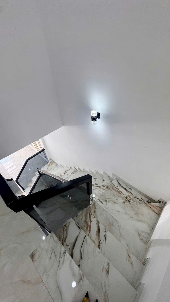 Bán nhà Diên Phú 1 trệt 1 lầu đúc mái ngói thật mặt đường nhựa Hương Lộ 45 14