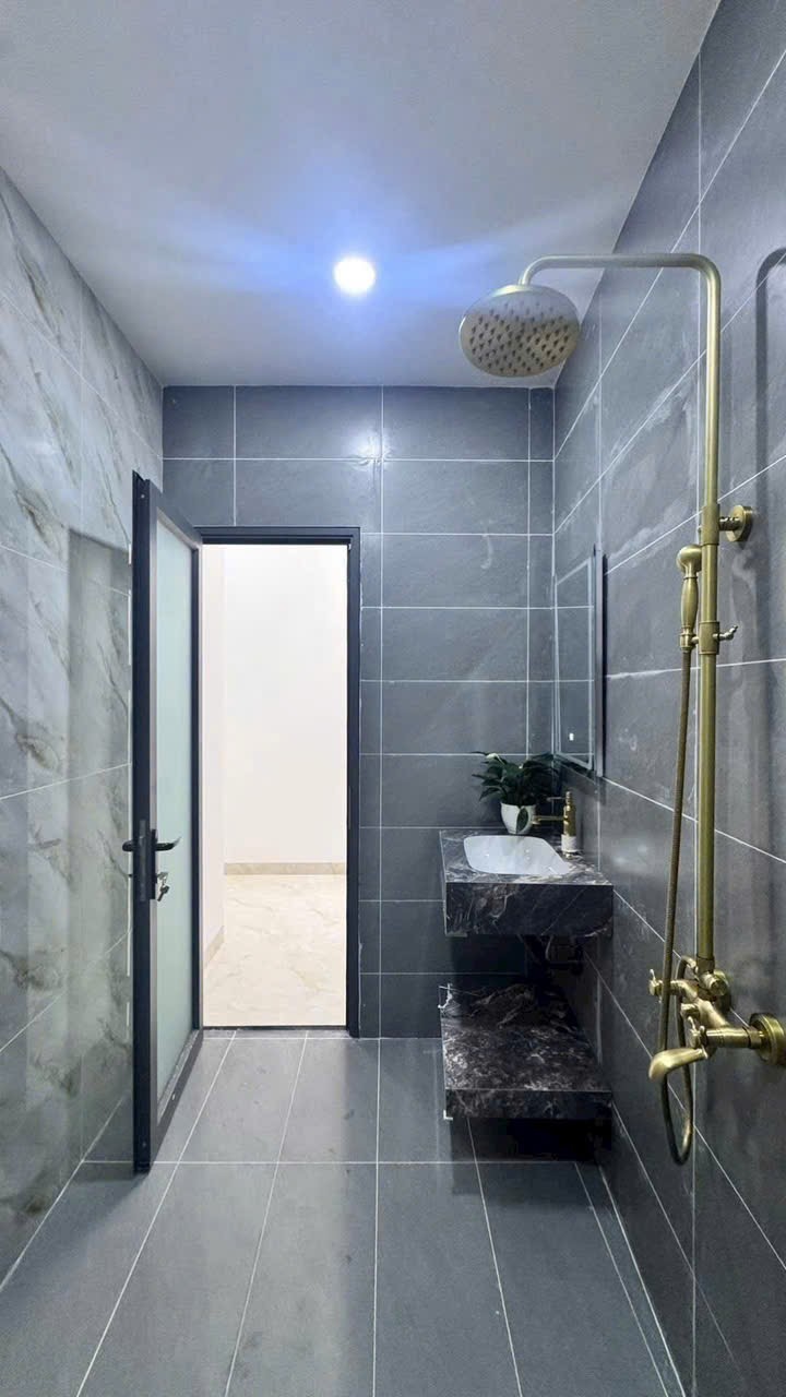 Bán nhà Diên Phú 1 trệt 1 lầu đúc mái ngói thật mặt đường nhựa Hương Lộ 45 15