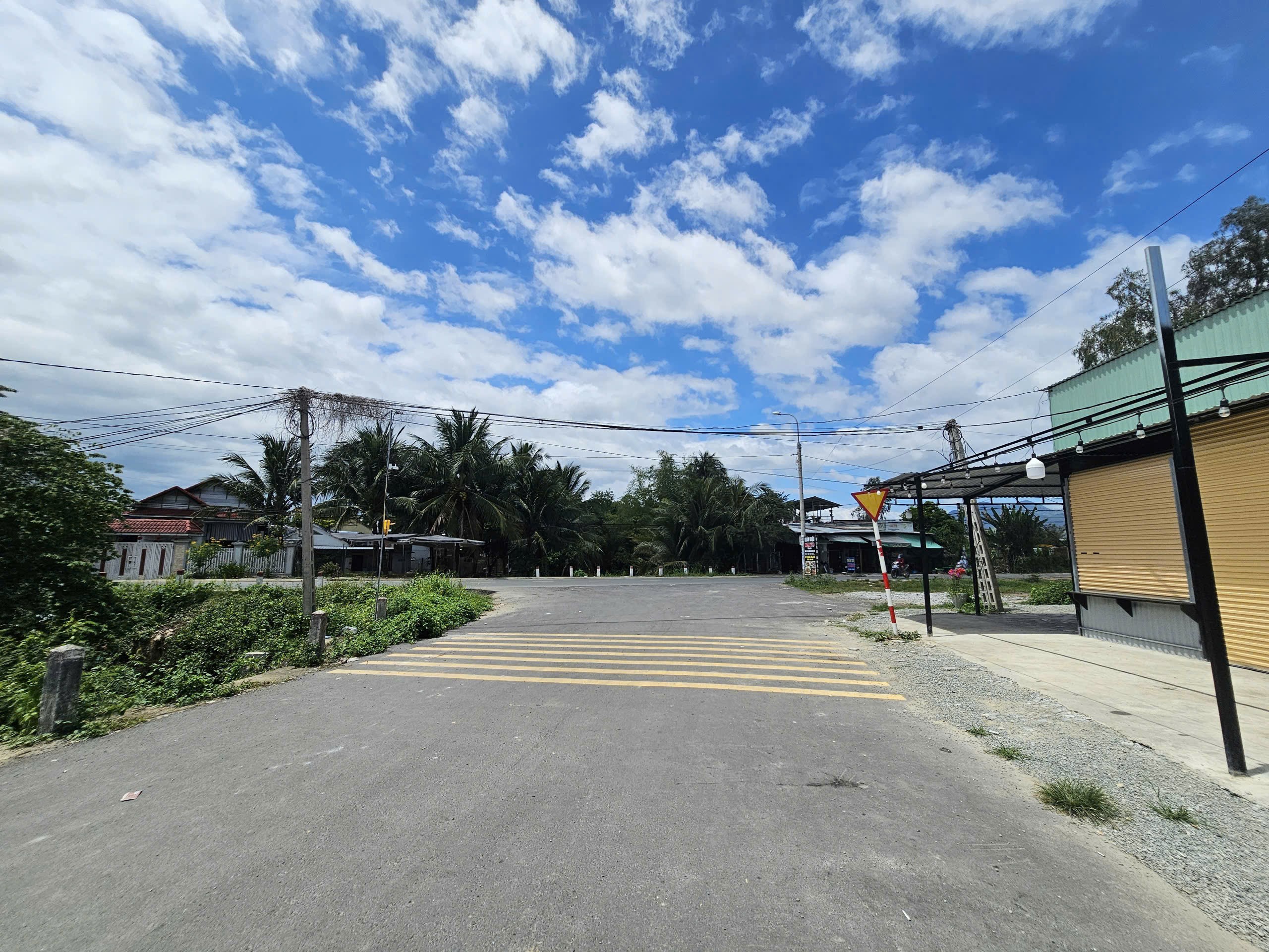 Bán đất Diên Hoà mặt tiền đường nhựa sát bên Hương Lộ 39 - ngã tư Bót Bà Lá 6