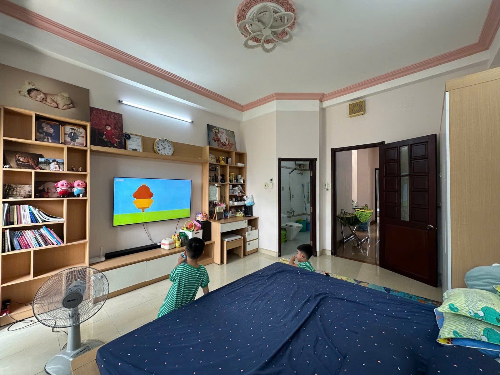 ĐỊNH CƯ BÁN GẤP - NHÀ 5 TẦNG VIEW CÔNG VIÊN - NGAY NGUYỄN GIA TRÍ (D2) BÌNH THẠNH 12