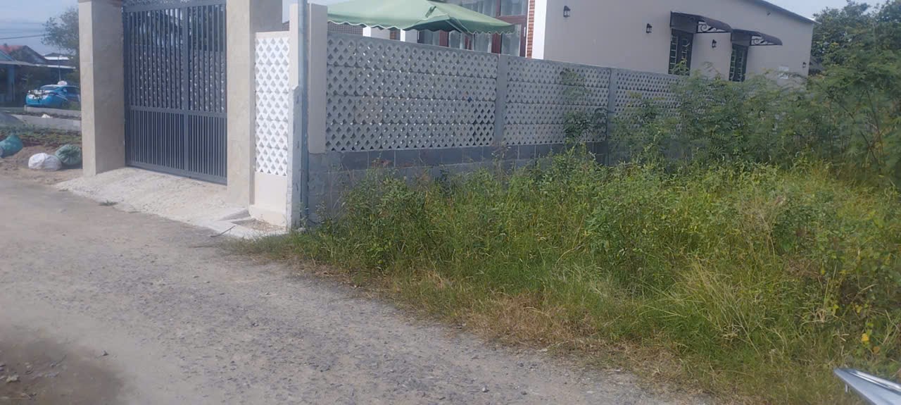 Bán đất Diên Toàn thôn Đông Dinh full thổ cư giá rẻ xung quanh dân cư đông 4