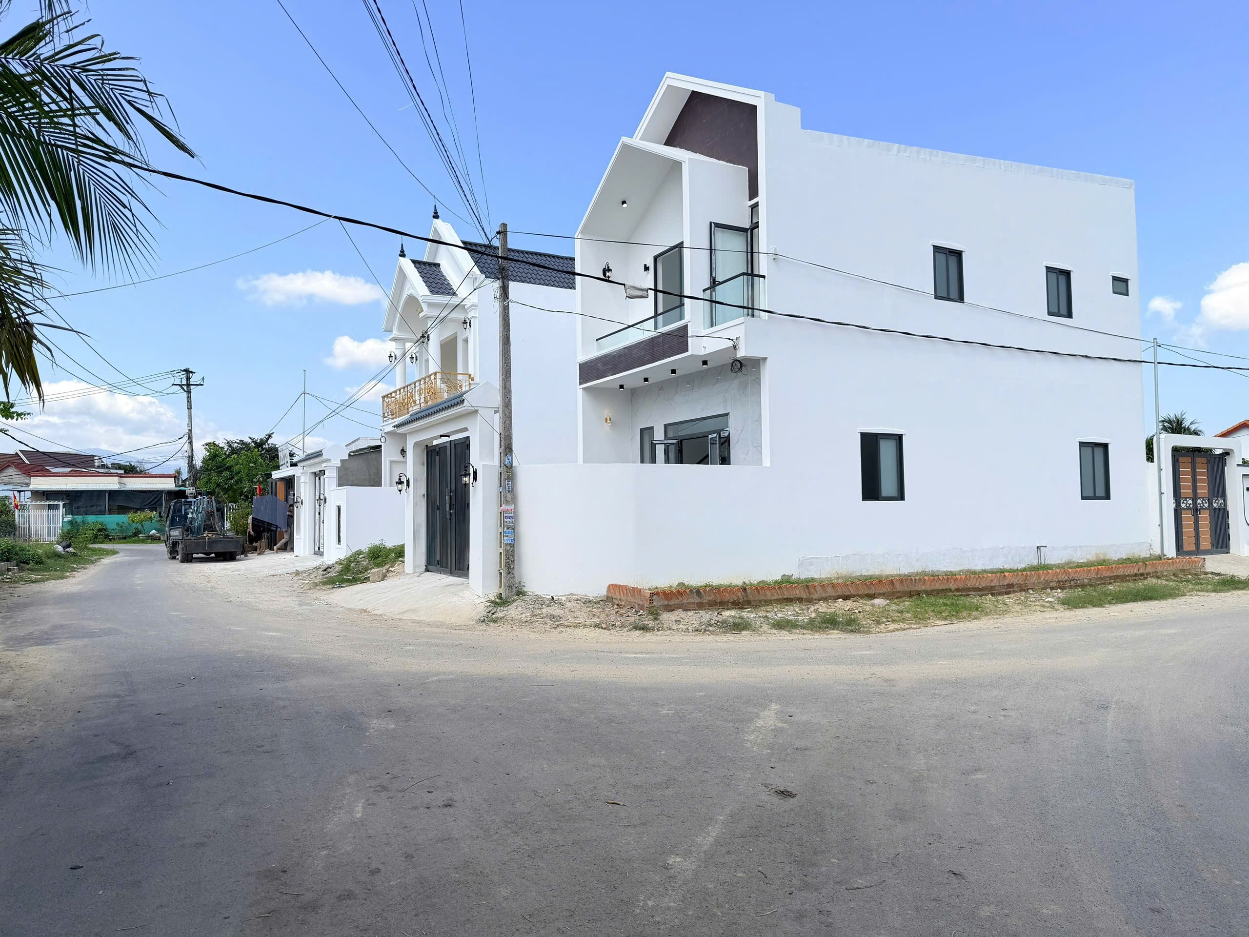 Bán căn góc nhà mặt tiền đường nhựa kinh doanh tại xã Diên Sơn - Diên Khánh