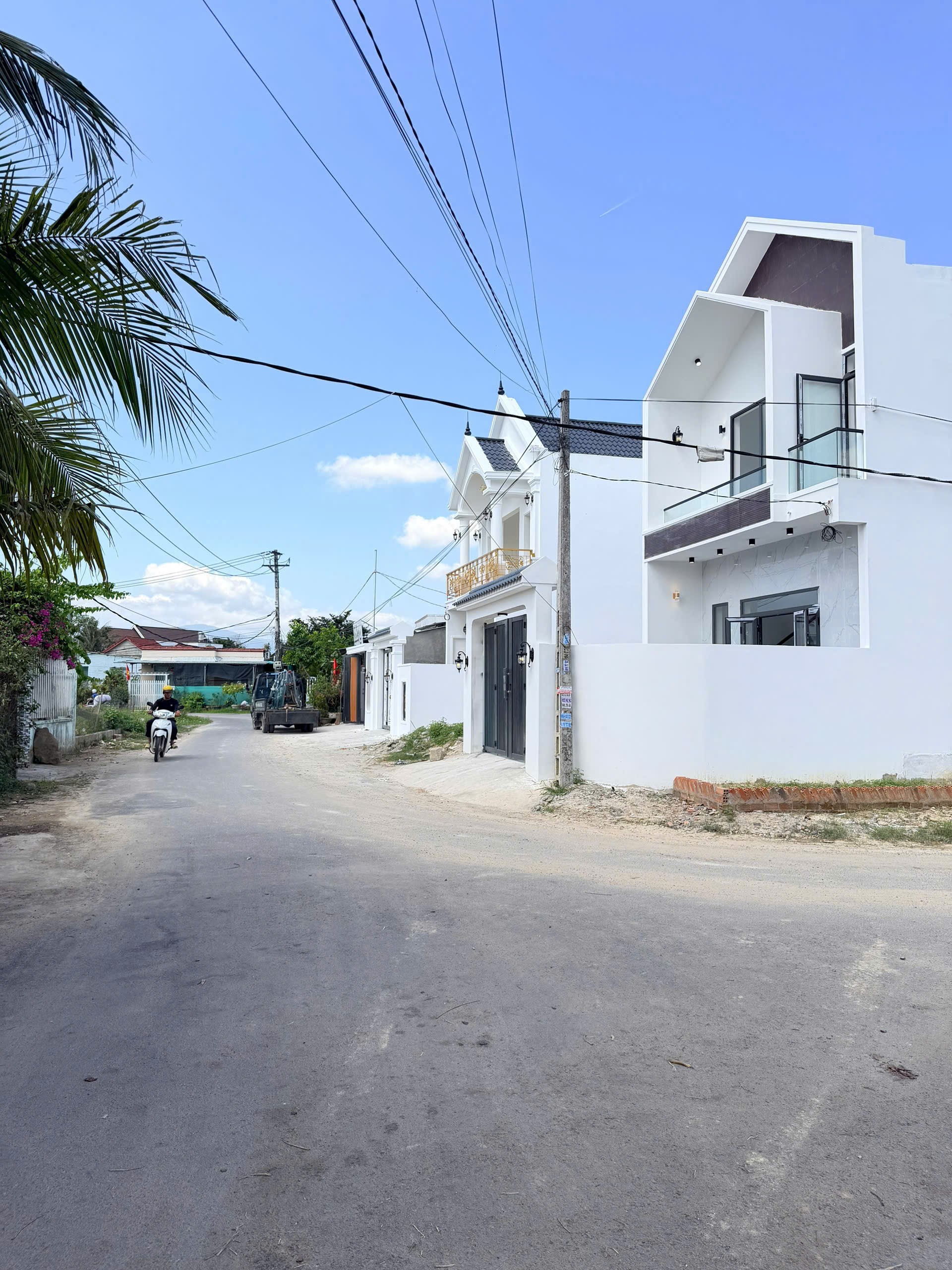 Bán căn góc nhà mặt tiền đường nhựa kinh doanh tại xã Diên Sơn - Diên Khánh 2