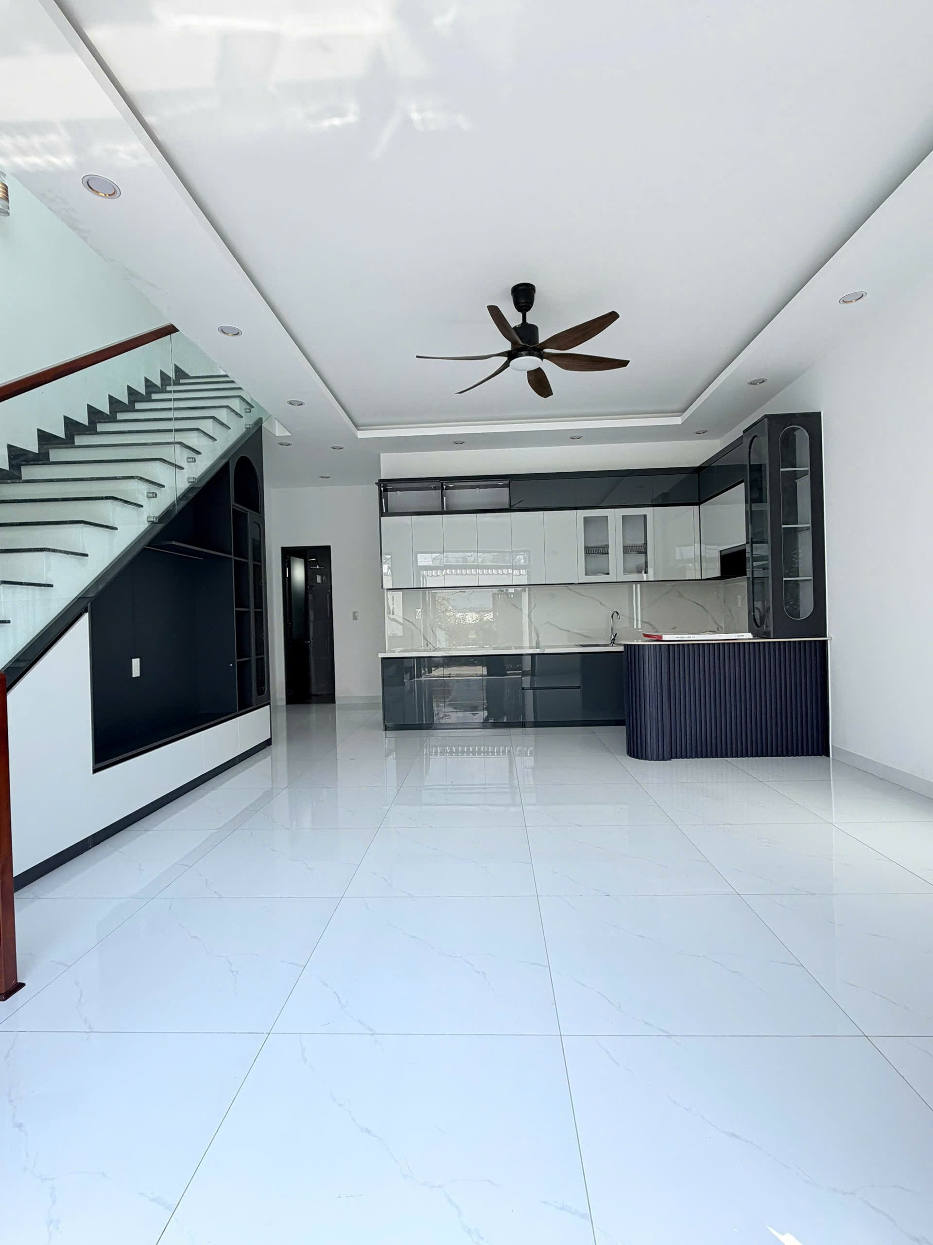 Bán căn góc nhà mặt tiền đường nhựa kinh doanh tại xã Diên Sơn - Diên Khánh 7