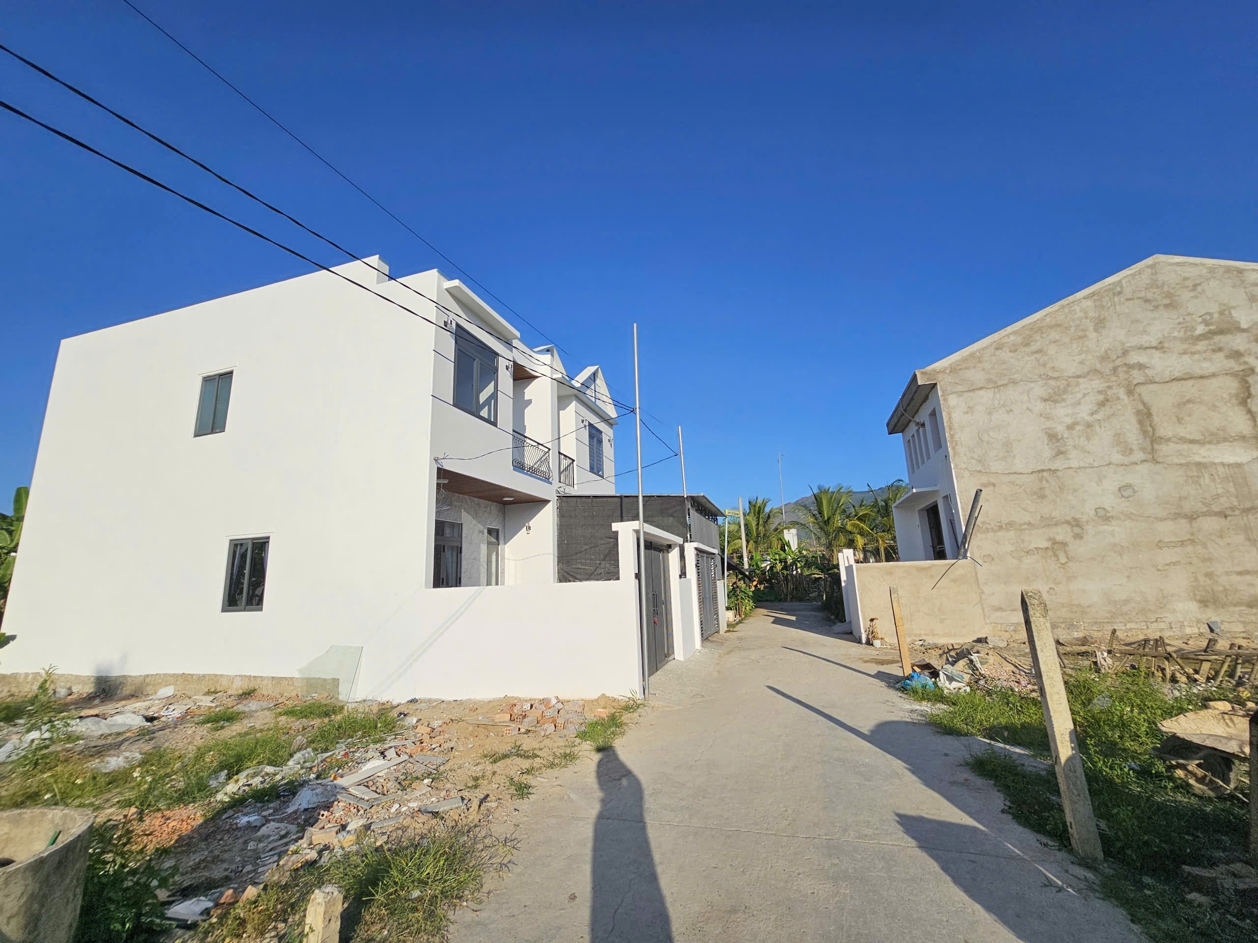 Bán nhà Diên Toàn 2 tầng mới xây ngay phía sau lưng bến xe liên tỉnh phía Nam Nha Trang 4