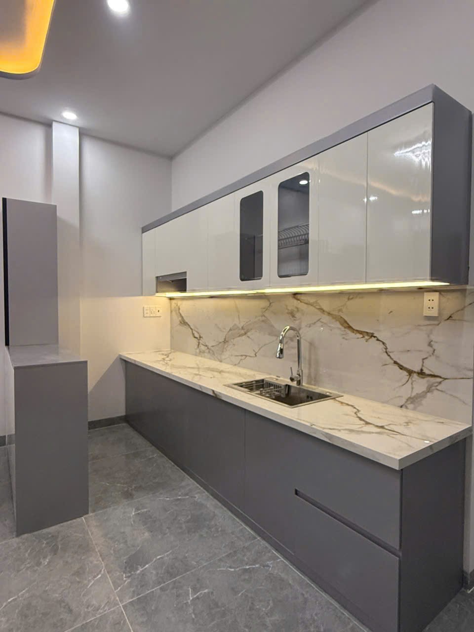 Bán nhà Diên Toàn 2 tầng mới xây ngay phía sau lưng bến xe liên tỉnh phía Nam Nha Trang 11