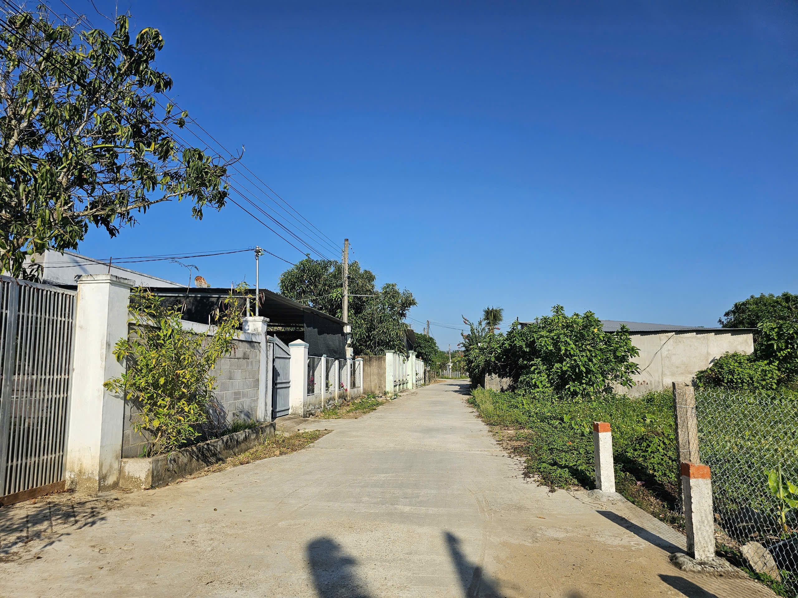 Bán đất Diên Đồng giá rẻ gần cổng chào thôn Đồng Trăn 3 - đường thông dân cư đông 4