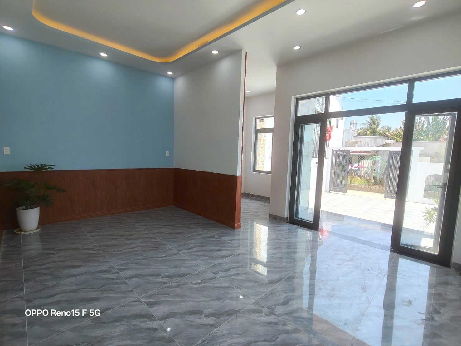 Bán nhà Diên Sơn mới xây rộng rãi ô tô tận nơi hẻm Ấp Tân Sinh - dân cư đông 6