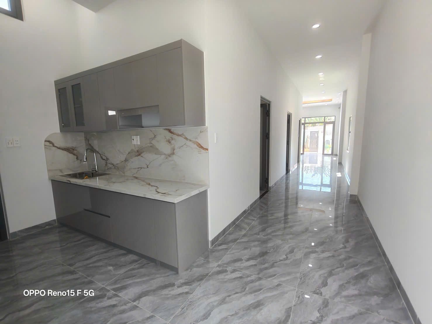 Bán nhà Diên Sơn mới xây rộng rãi ô tô tận nơi hẻm Ấp Tân Sinh - dân cư đông 10