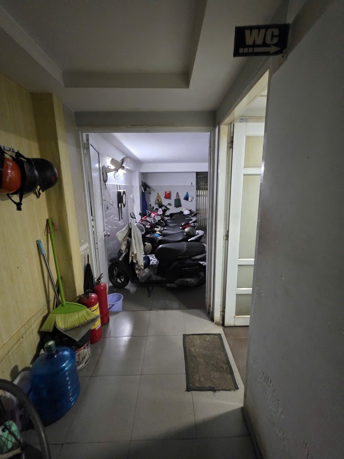 MẶT TIỀN NGUYỄN HỮU CẢNH ĐỐI DIỆN SAIGON PEARL - 5 TẦNG THANG MÁY - DÒNG TIỀN 850TR/NĂM 8