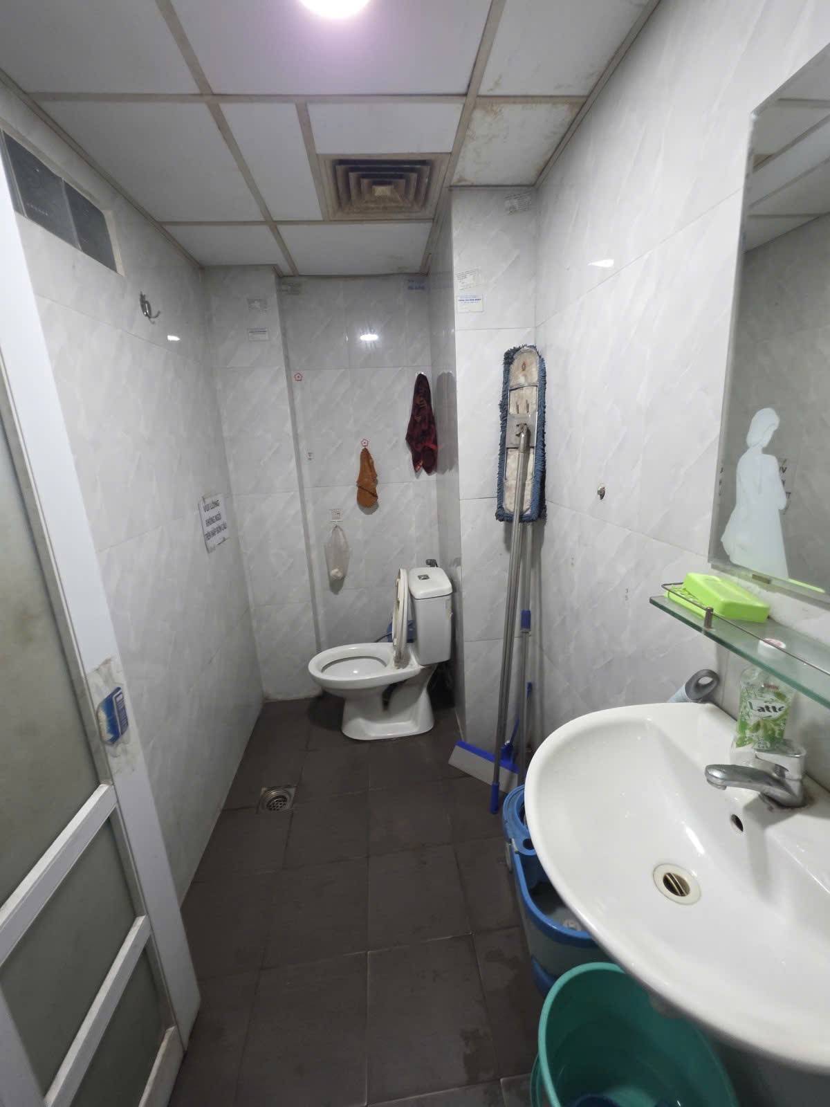 MẶT TIỀN NGUYỄN HỮU CẢNH ĐỐI DIỆN SAIGON PEARL - 5 TẦNG THANG MÁY - DÒNG TIỀN 850TR/NĂM 6