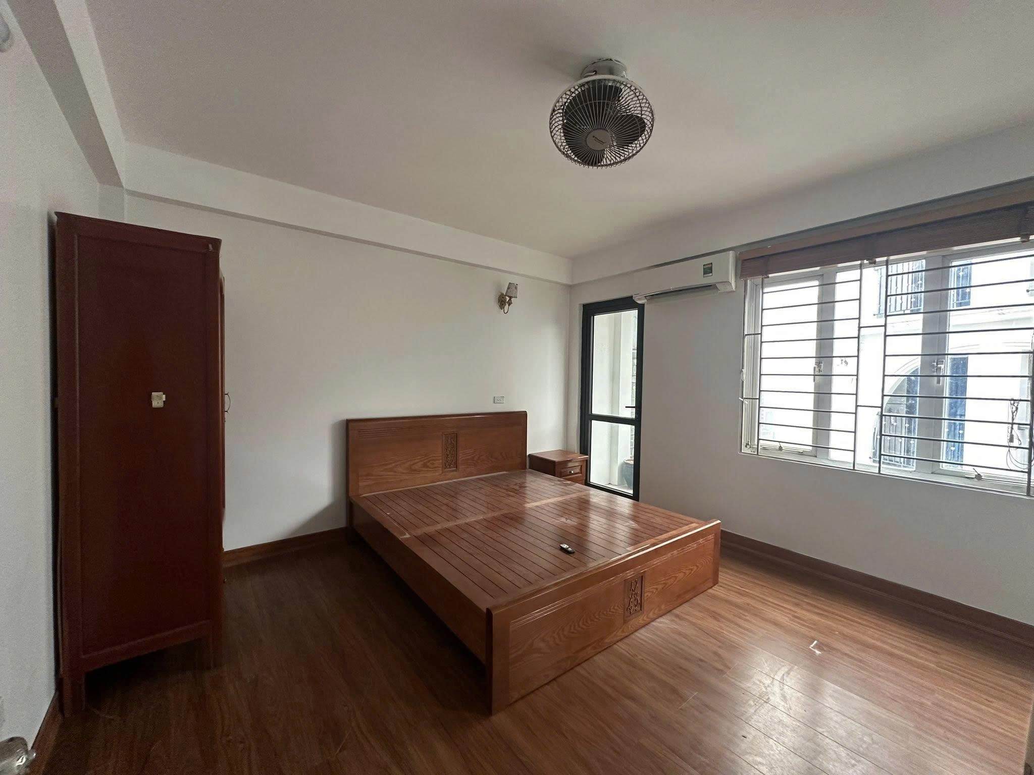 Cho thuê nhà Ô TÔ - THANG MÁY Miếu Đầm, Nam Từ Liêm 32m x 8T giá 22 triệu 2