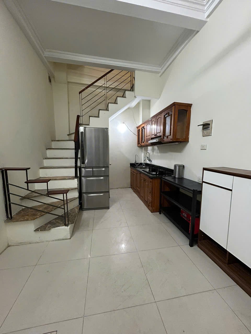 Cho thuê nhà đẹp Nguyễn Phúc Lai, Đống Đa 25m x 5T giá 10 triệu Ở NHÓM