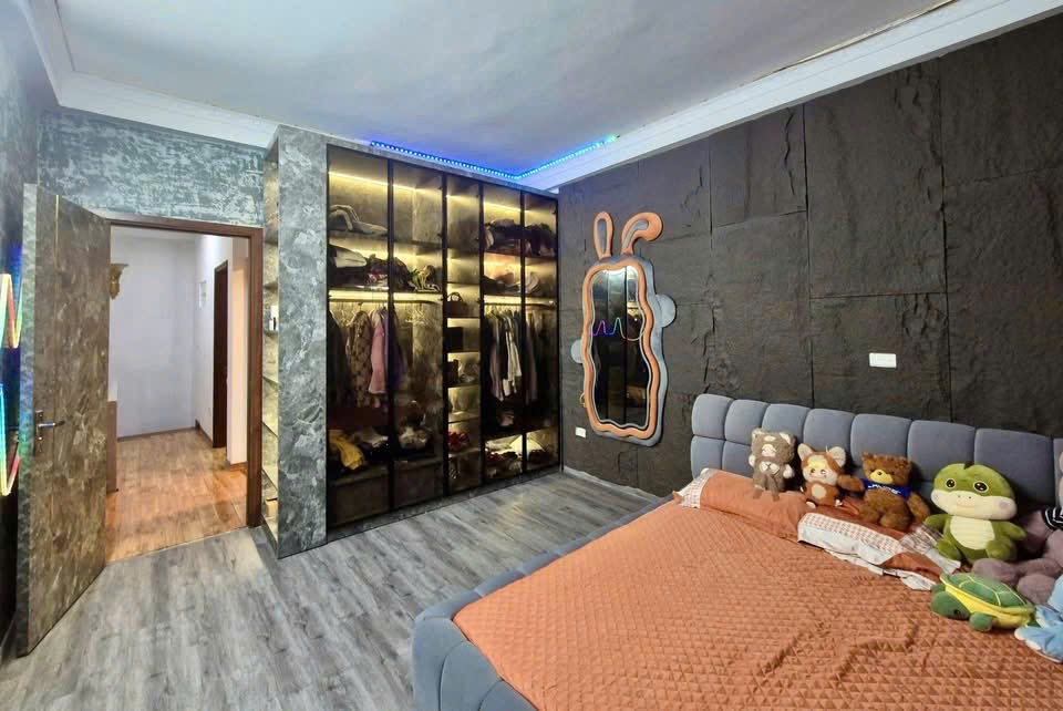 Cho thuê nhà riêng ĐẸP FULL ĐỒ,  Khâm Thiên quận Đống Đa 45m X 4T giá 15.5tr 2