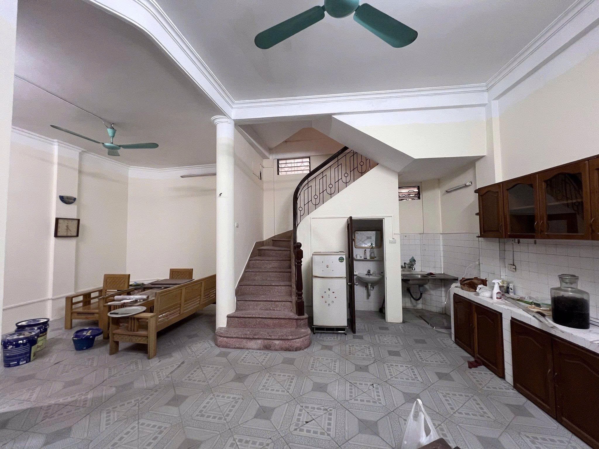 Cho thuê nhà riêng Đông Quan, Cầu Giấy DTSD  70m X 3T giá 13 triệu