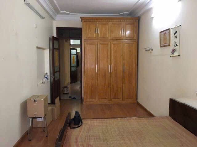 Cho thuê nhà riêng ngõ Ô TÔ - KD Vương Thừa Vũ, Thanh Xuân 50M X 4T giá 15 triệu 4