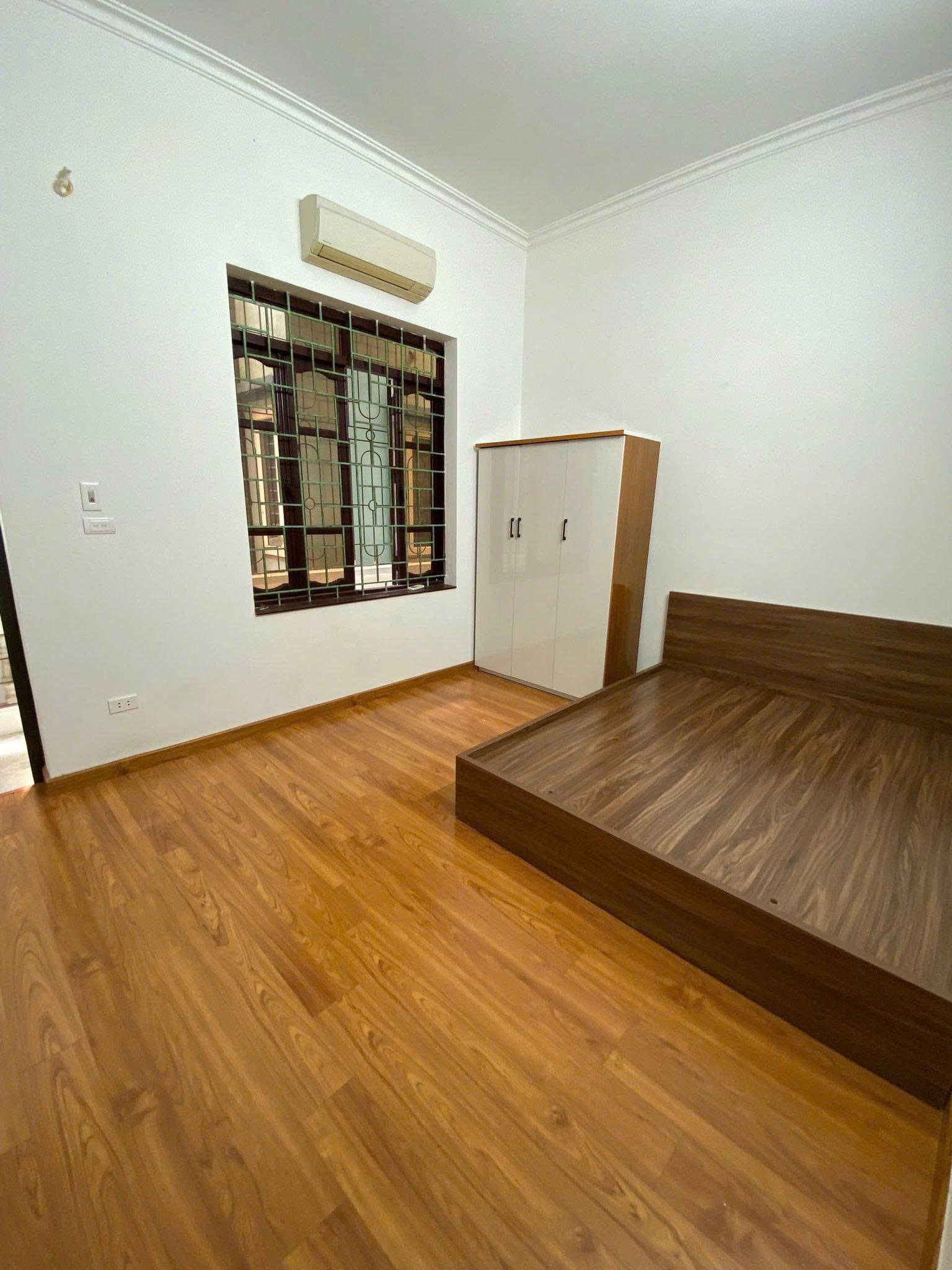 Cho thuê nhà ngõ 178 Quan Nhân, Thanh Xuân 55M X 3T ĐỦ ĐỒ giá 15 triệu 3