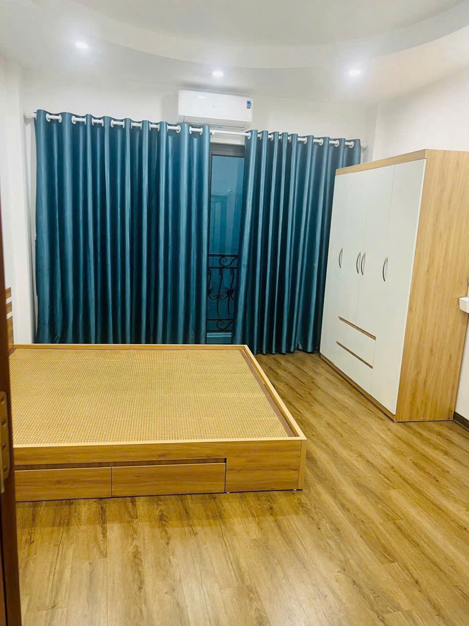 Cho thuê nhà LÔ GÓC - MP - KD Trương Công Giai, Cầu Giấy 35m X 5T giá 30 triệu 3