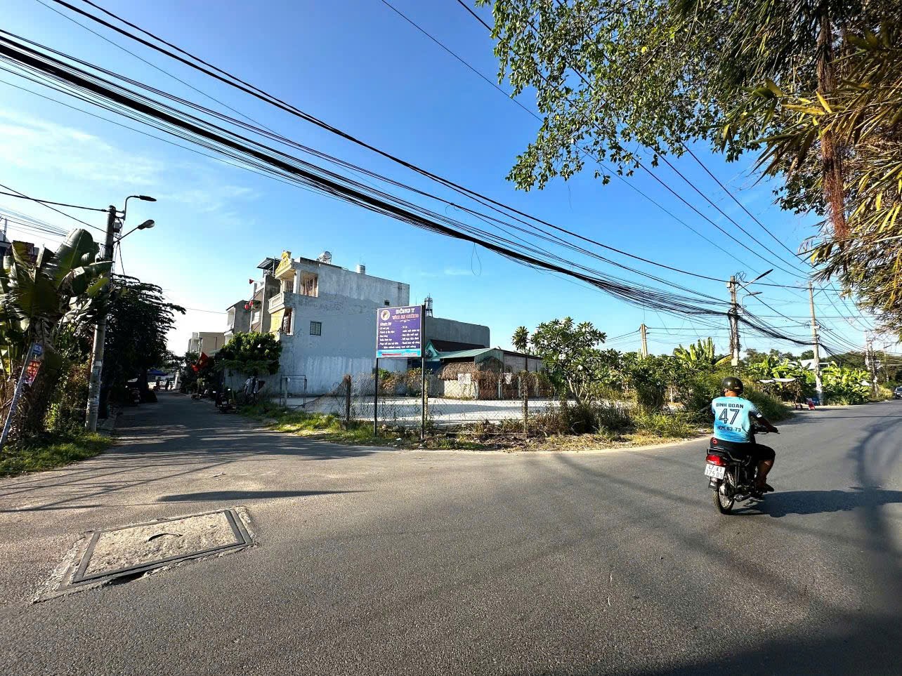 ĐẤT PHÂN LÔ 98M2 KO QUY HOẠCH KO LỘ GIỚI – HẺM 7M CÓ LỀ – NGÔ CHÍ QUỐC BÌNH CHIỂU 2