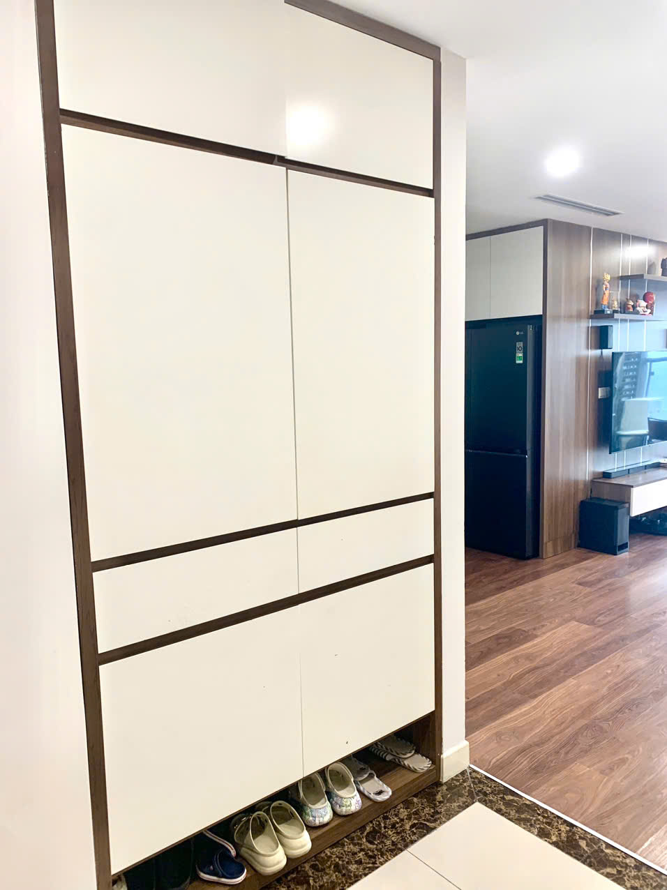 Bán căn hộ 2PN ở Imperia Garden, full đồ sẵn sổ, giá 7.x tỷ 3