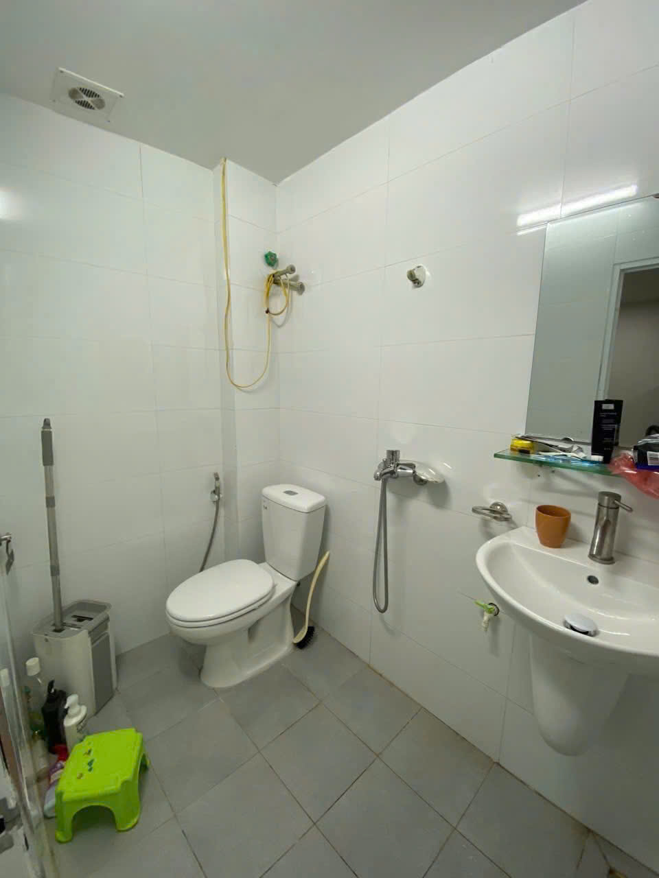 Ngộp bank bán Gấp nhà Kim Giang cạnh The Manor, Royal City 25m2 chỉ 1.95 tỷ. LH 0989626116 2