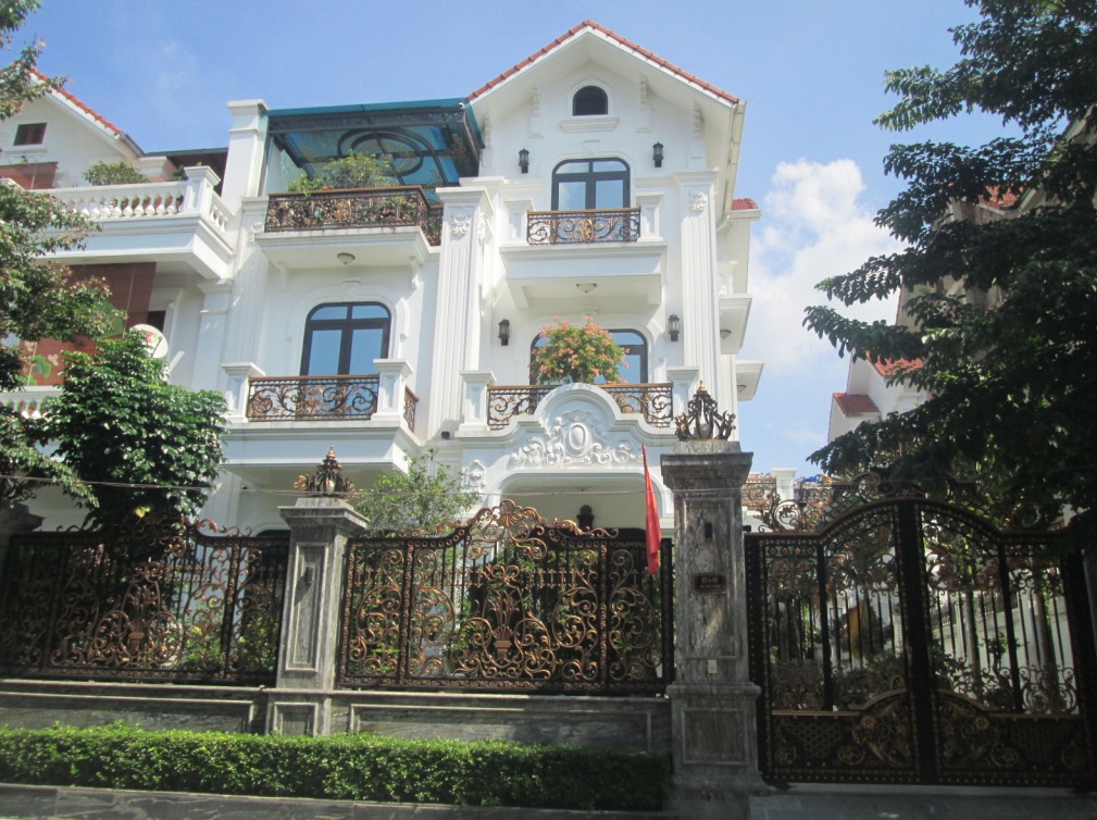 Ngộp bank bán Gấp biệt thự KĐT Lideco view công viên cạnh hồ 160m2 chỉ 22.x tỷ. Lh 0989626116